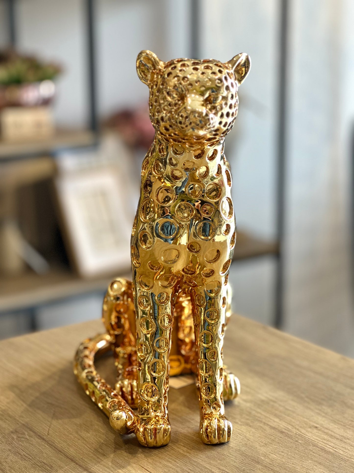 Estátua Leopardo Gold Baby