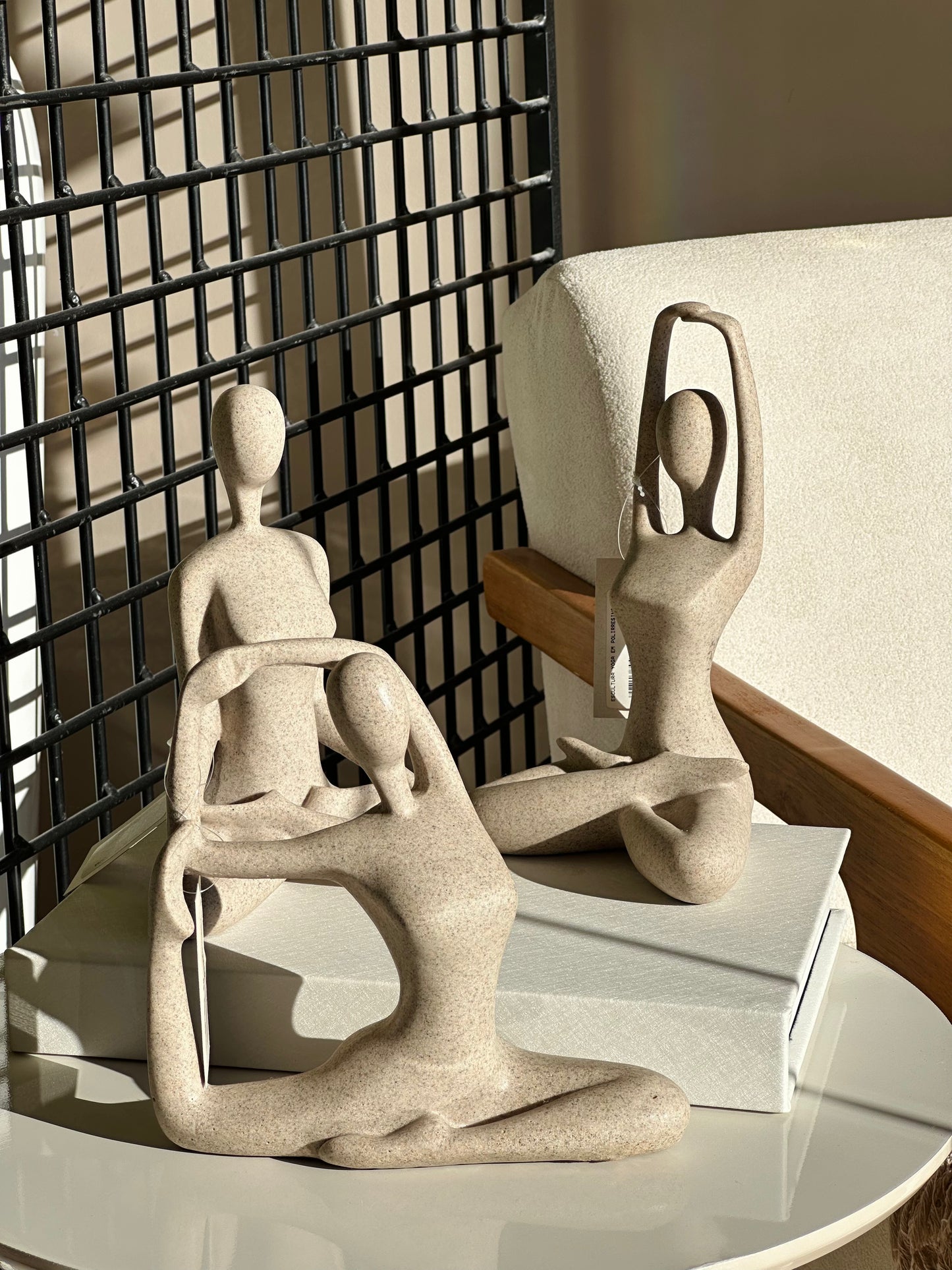 Escultura Yoga Em Polirresina