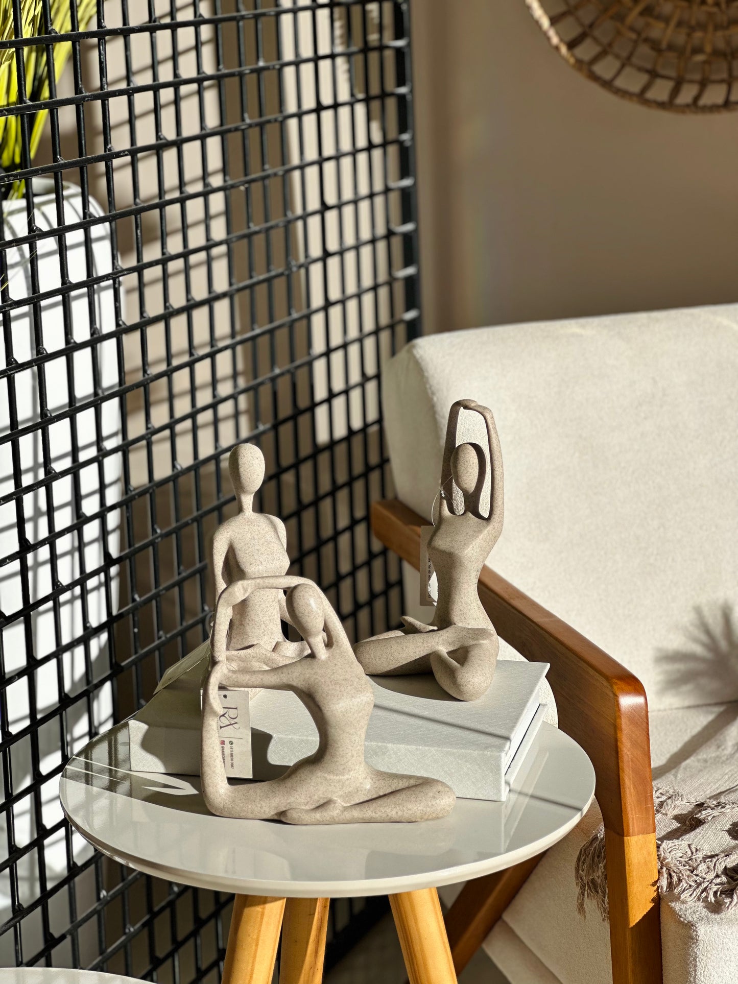 Escultura Yoga Em Polirresina