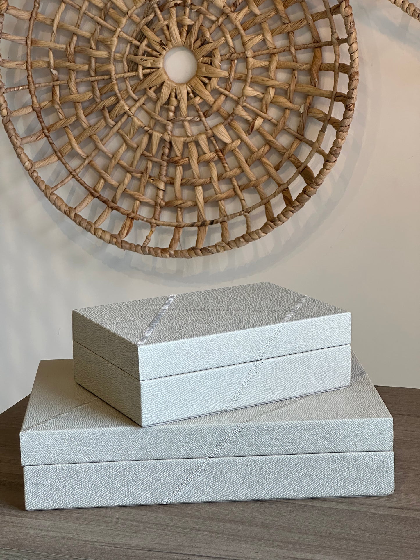 Caixa Em MDF Com Revestimento