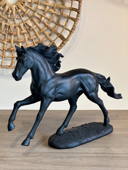 Escultura Cavalo Em Polirresina