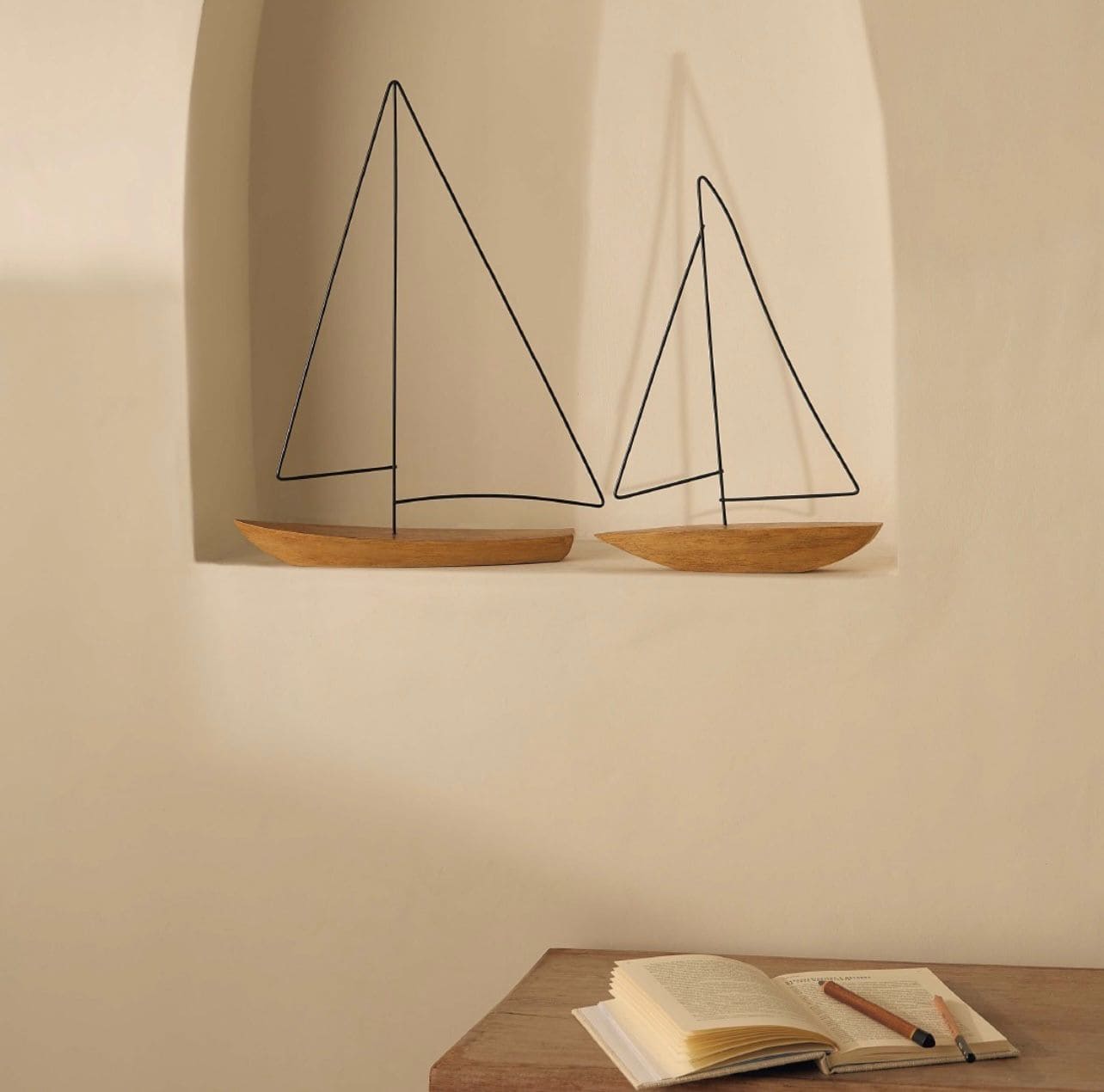 Escultura Barco em Madeira